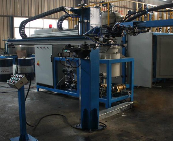 PU glue applying machine for sandwich panel