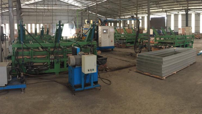 FRP refrigerator container panel machine